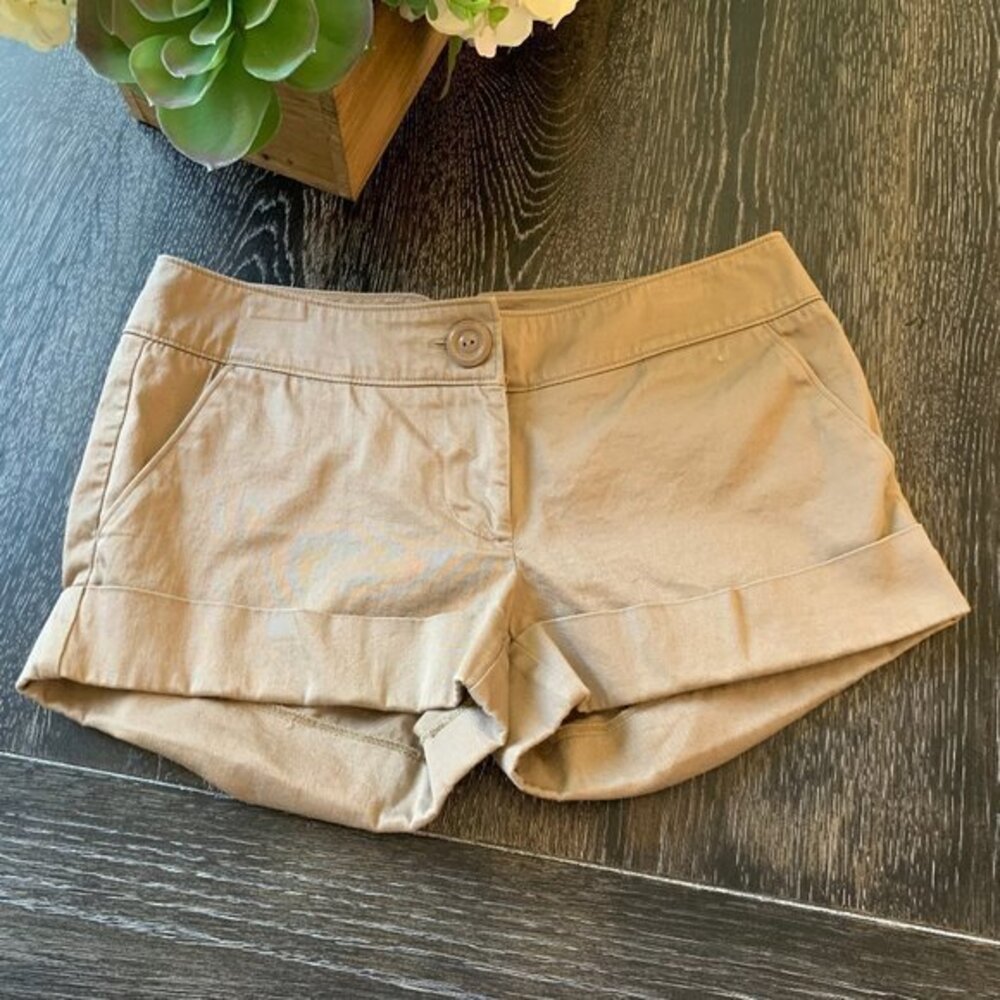 Forever 21 Khaki Shorts with Pockets